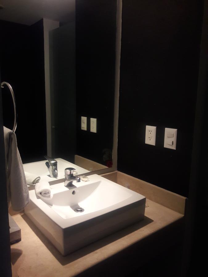 Wyndham Garden Silao Bajio Aeropuerto Hotel Екстериор снимка