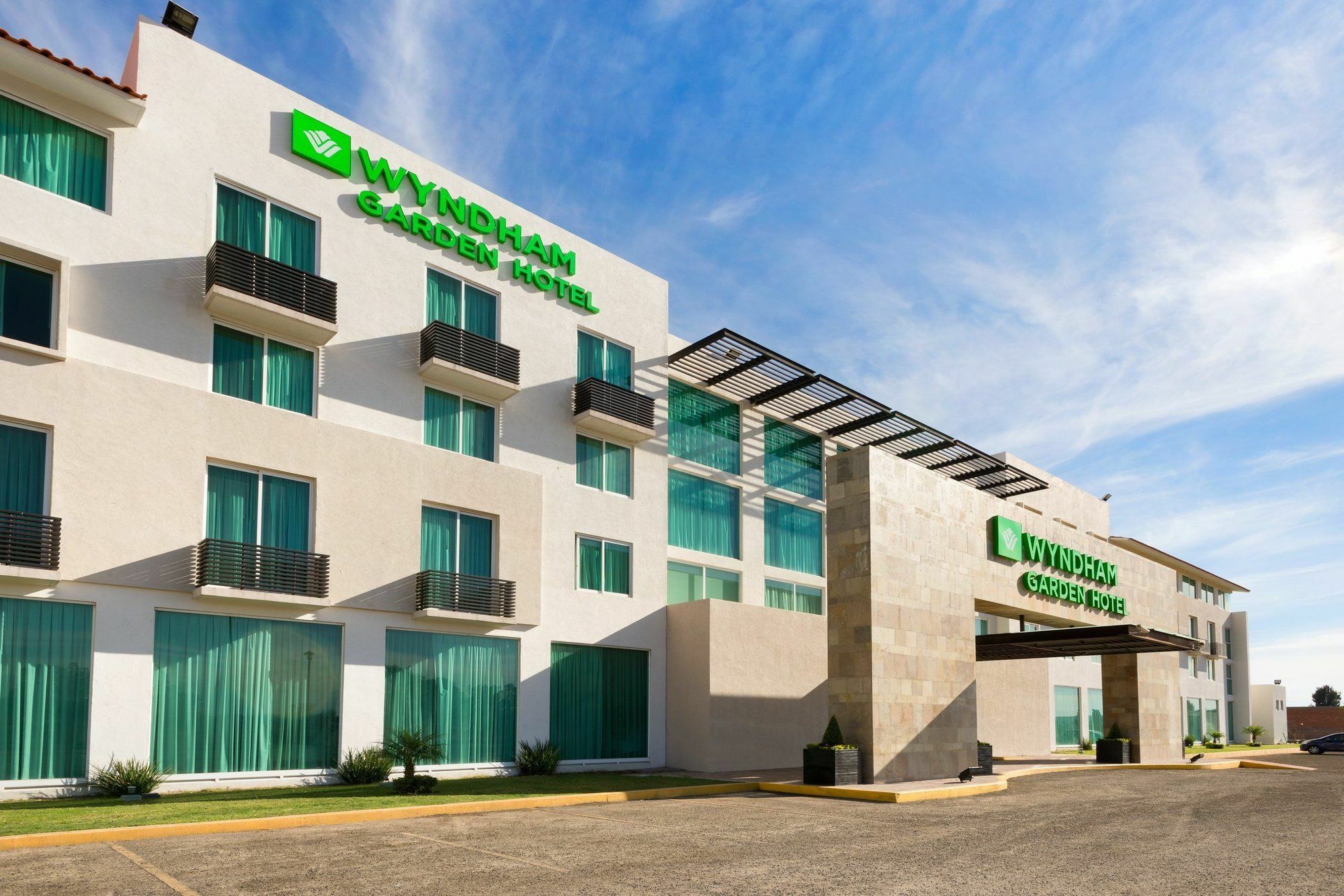 Wyndham Garden Silao Bajio Aeropuerto Hotel Екстериор снимка